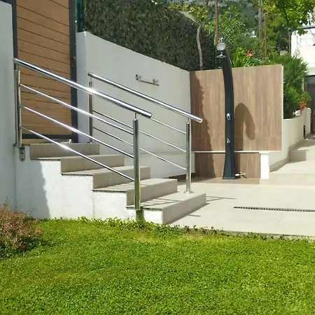 Akvarel - Private Garden Terrace & Bbq Διαμέρισμα